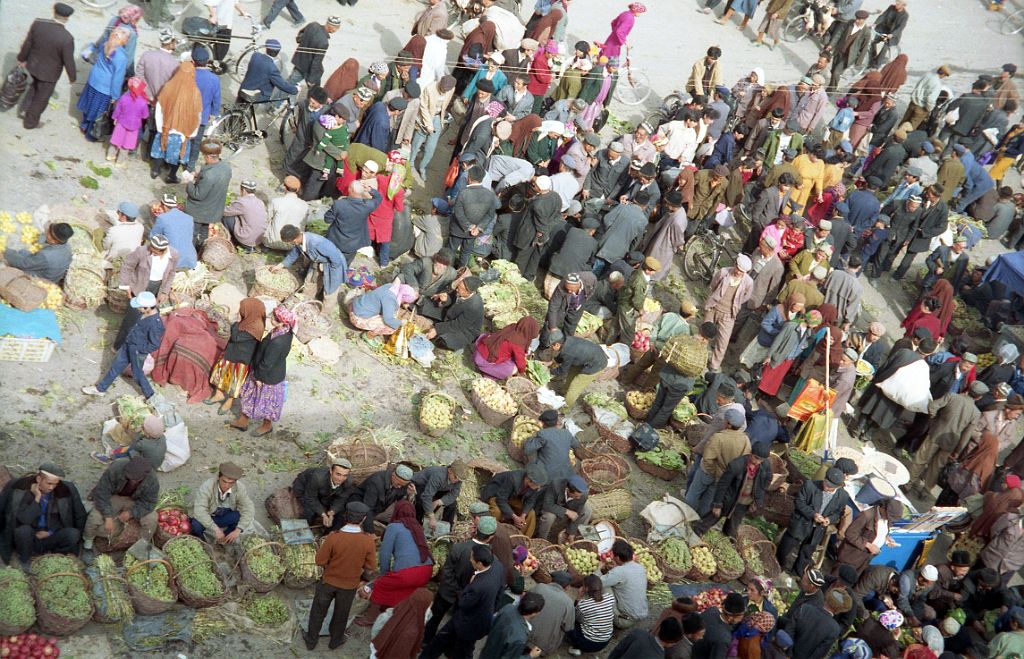 61 Kashgar Sunday Market 1993 Fruit And Vegetable Market From Tower